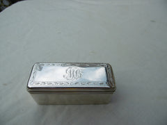 1828 lovely George 1V snuff box by maker TD retailed by Palmer 80 grams