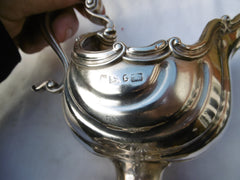 1832 stunning William 1V rococo style silver sauce boats 800 grams nice crest.
