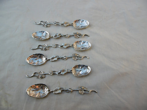 1834 fine set of 6 cast teaspoons in the 18th century style 80 grams
