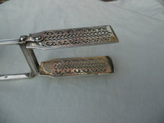 1835 fine pair of William IV Kings pattern Asparagus Tongs by the Lias brothers 210g