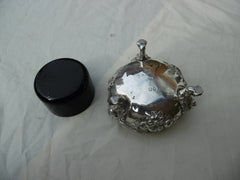 1842 top quality silver salt by Robert Hennell lovely Lions head Feet 153g