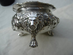 1842 top quality silver salt by Robert Hennell lovely Lions head Feet 153g