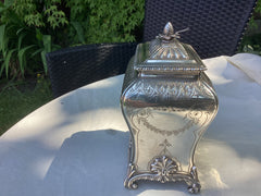 1761 really fine Georgian silver tea caddy by Peter Gillois great crests 360g