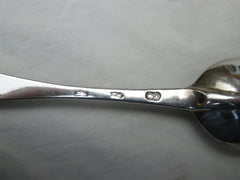 1740 top quality Scottish provincial Aberdeen rat tail tablespoon by George Cooper 70g