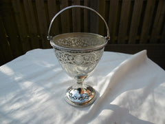 1790 very pretty Georgian silver swing handled basket by William Plummer