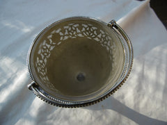 1790 very pretty Georgian silver swing handled basket by William Plummer