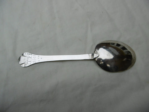 1681 lovely provincial trefid with great dated owners initials 33 grams