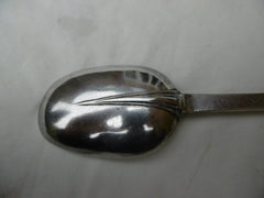 1690 fine 17th century Trefid tablespoon 52g