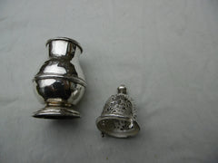 1707 rare Queen Anne castor by Ambrose Stevenson 72g nice crest