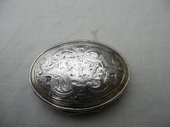 1710 beautiful Queen Anne silver snuff box with great Armorial crest 32g