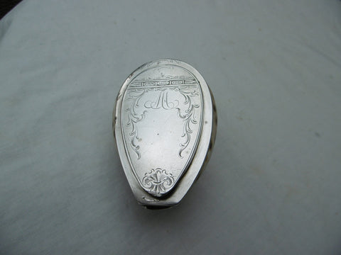 1740 lovely 18th century Silver Cowie shell snuff box great decoration