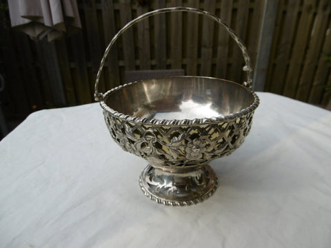 1770 stunning Irish Georgian silver basket by William Bond 152g see photos
