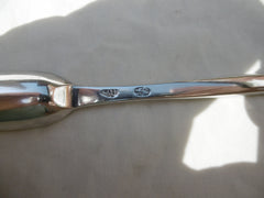 1740 lovely Georgian silver Irish marrow scoop with Lion crest 60g
