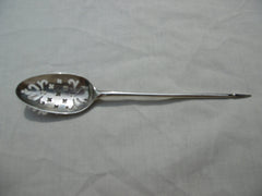 1755 lovely Georgian silver mote spoon by RP nice pierced decoration
