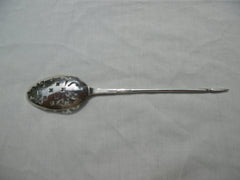 1755 lovely Georgian silver mote spoon by RP nice pierced decoration