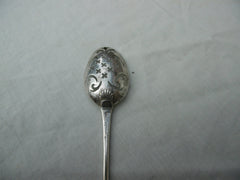 1750 lovely Georgian silver shell back Mote spoon see photos