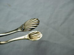 1740 excellent pair of Georgian silver gilt sugar nips by Philip Roker