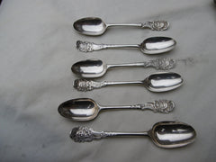 1760 fine set of 6 Georgian fancy teaspoons with Senius head 105g