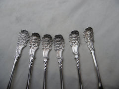 1760 fine set of 6 Georgian fancy teaspoons with Senius head 105g