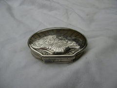 1730 rare Shell shaped Silver snuff box by GM lovely decoration 40g