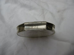 1730 rare Shell shaped Silver snuff box by GM lovely decoration 40g