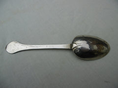 1707 rare provincial Trefid tablespoon GB in script 43g